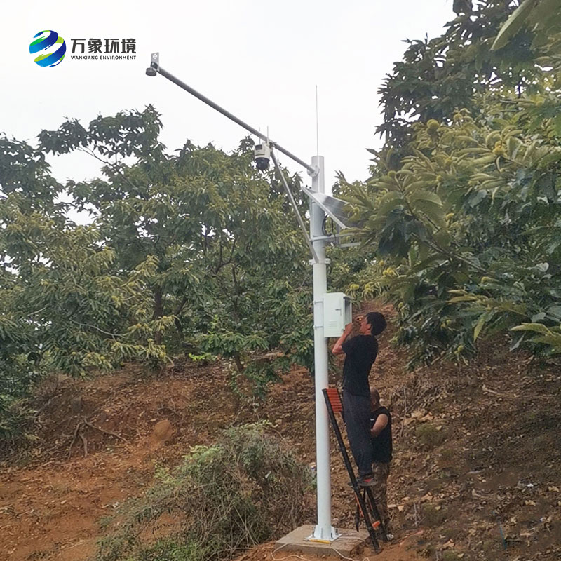 泥水位監(jiān)測(cè)站可同時(shí)測(cè)量渠道內(nèi)水位、降雨量